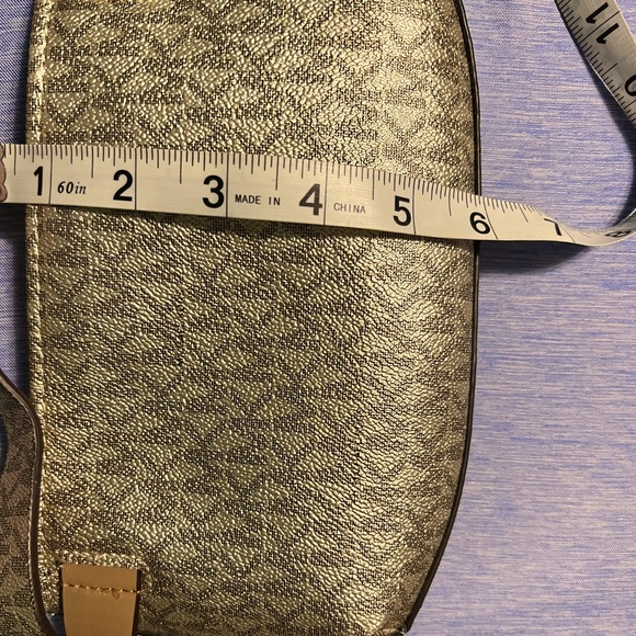 Belt Bag - Picture 6 of 7